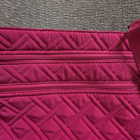 Vera Bradley Triple Zip Hipster Pink Quilted Microfiber Crossbody Purse - Picture 6 of 16
